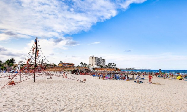 Herverkoop - Appartement / flat -
Orihuela Costa - Villamartín