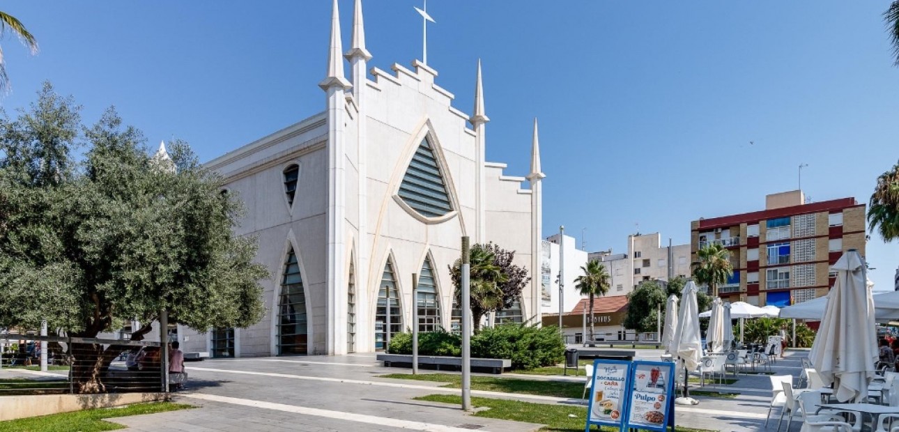 Sale - Apartment / flat -
Torrevieja