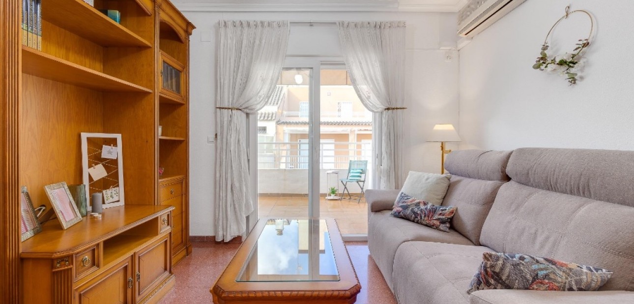 Sale - Apartment / flat -
Torrevieja