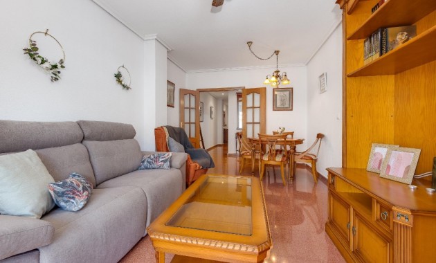 Sale - Apartment / flat -
Torrevieja