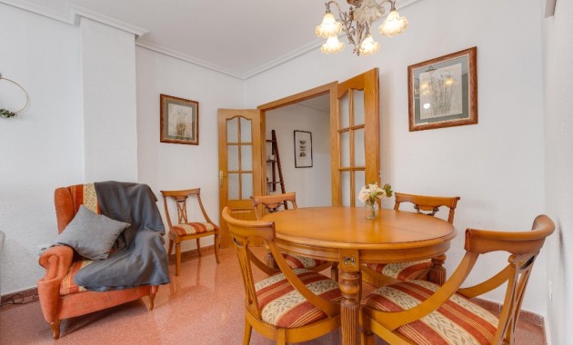 Sale - Apartment / flat -
Torrevieja