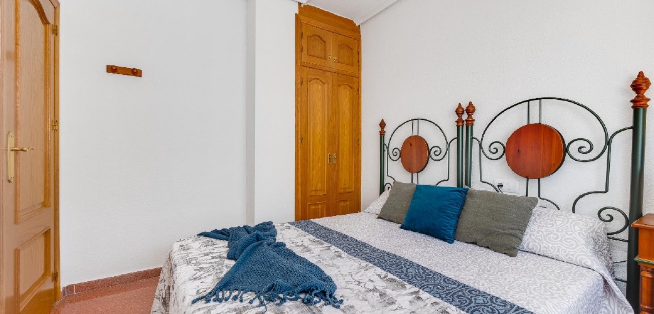 Sale - Apartment / flat -
Torrevieja