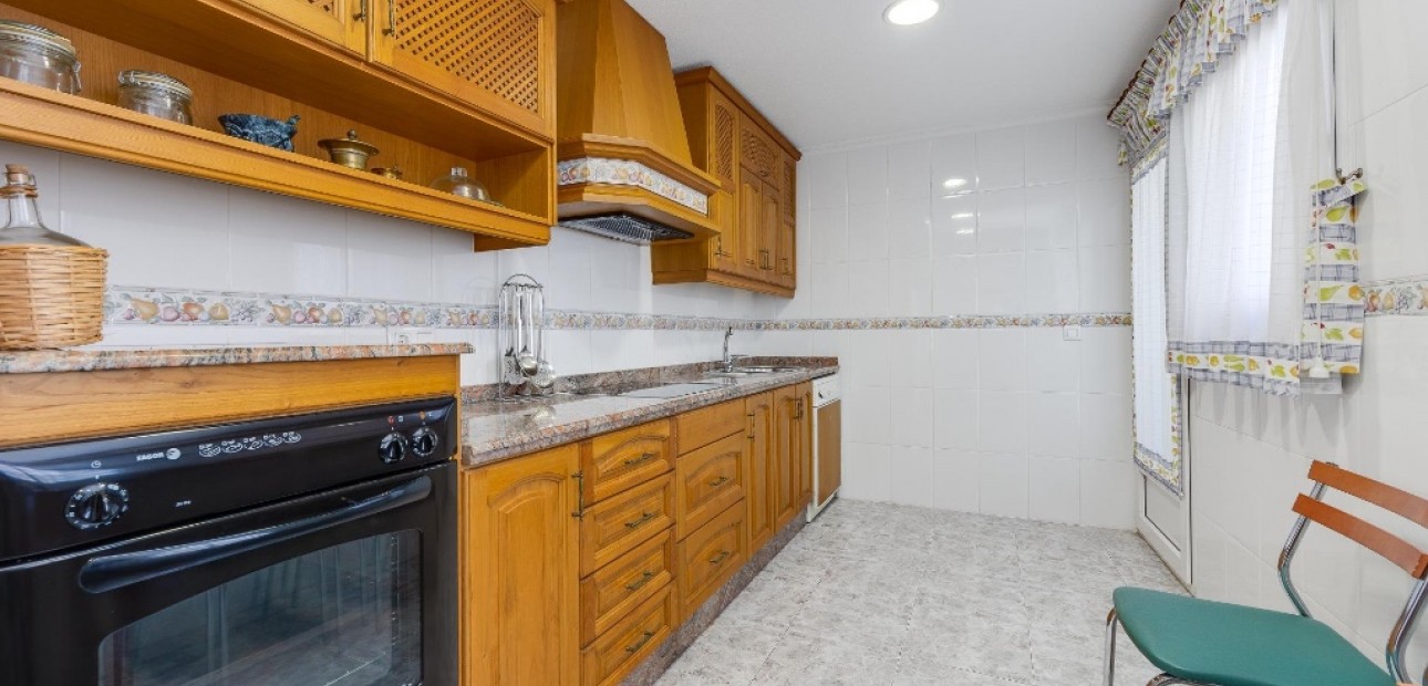 Sale - Apartment / flat -
Torrevieja