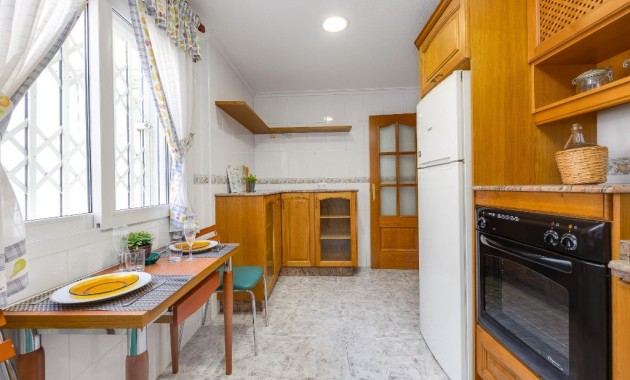 Sale - Apartment / flat -
Torrevieja