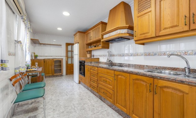 Sale - Apartment / flat -
Torrevieja