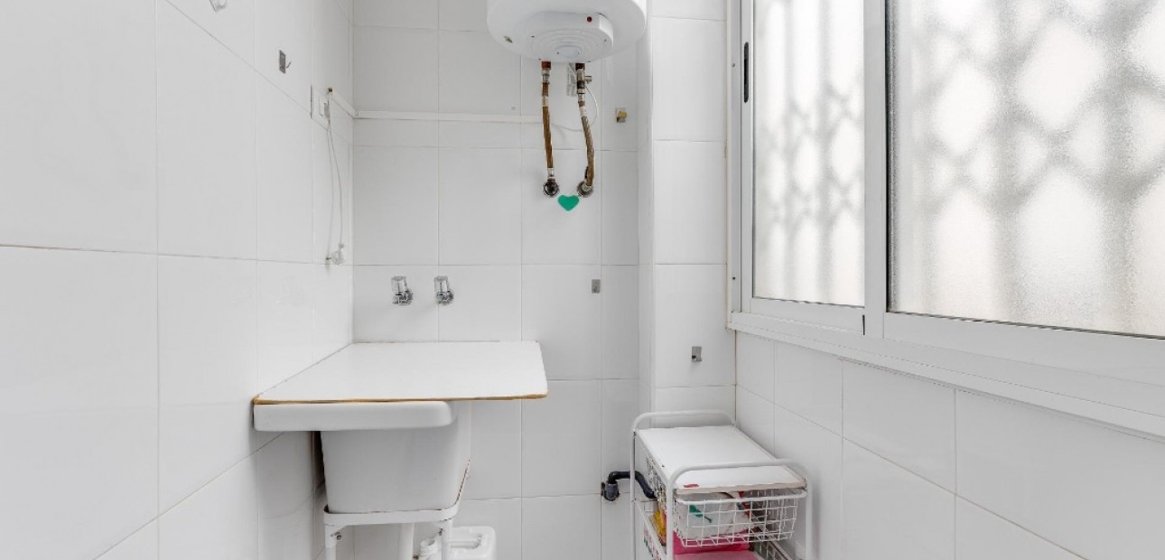 Sale - Apartment / flat -
Torrevieja