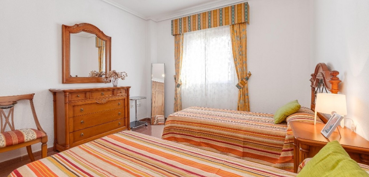 Sale - Apartment / flat -
Torrevieja