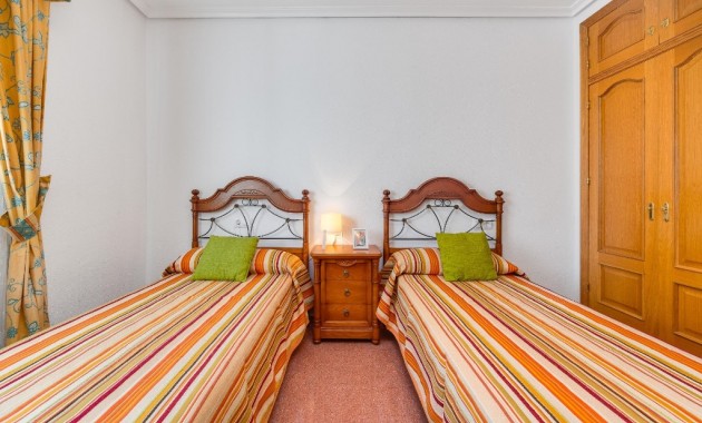 Sale - Apartment / flat -
Torrevieja