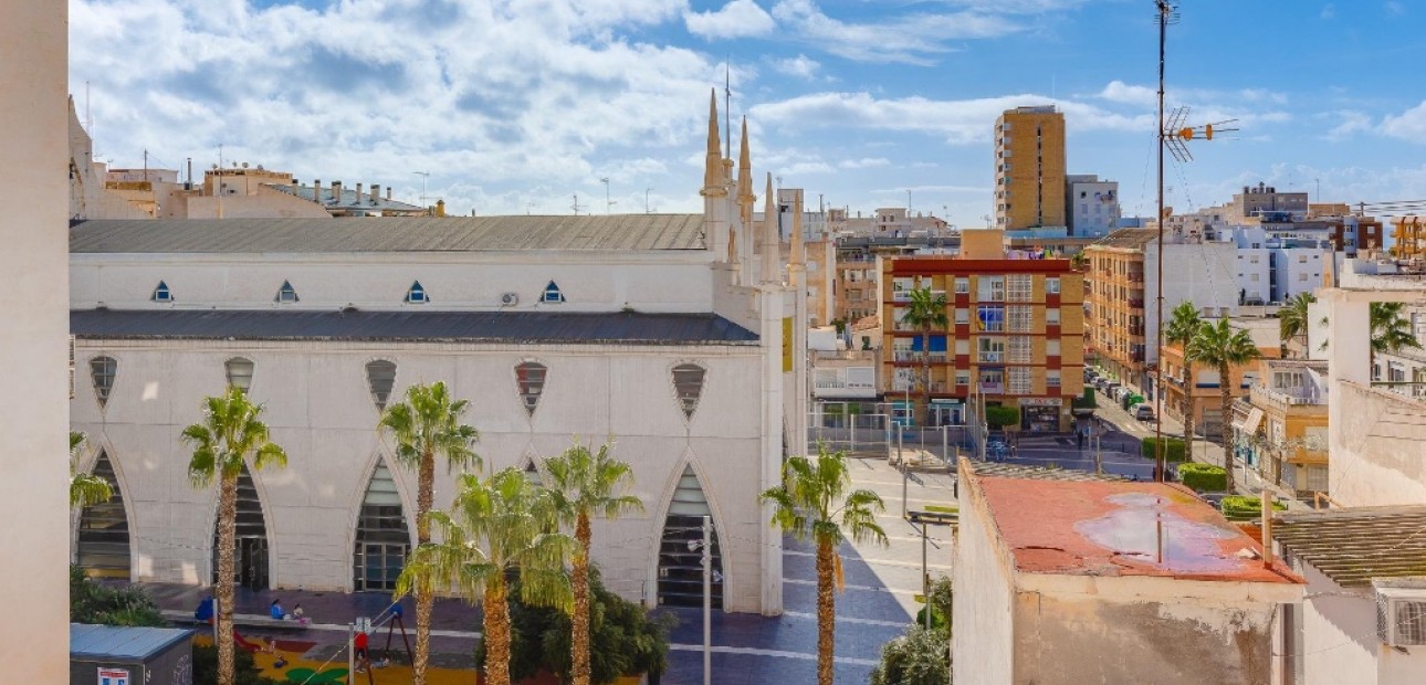 Sale - Apartment / flat -
Torrevieja