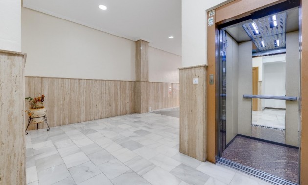 Sale - Apartment / flat -
Torrevieja