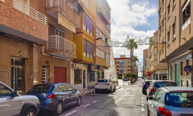 Sale - Apartment / flat -
Torrevieja