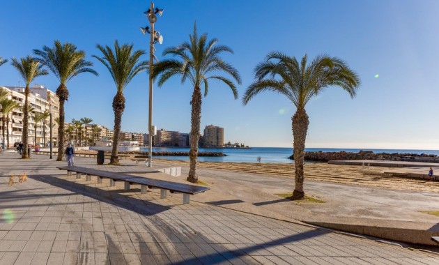 Sale - Apartment / flat -
Torrevieja