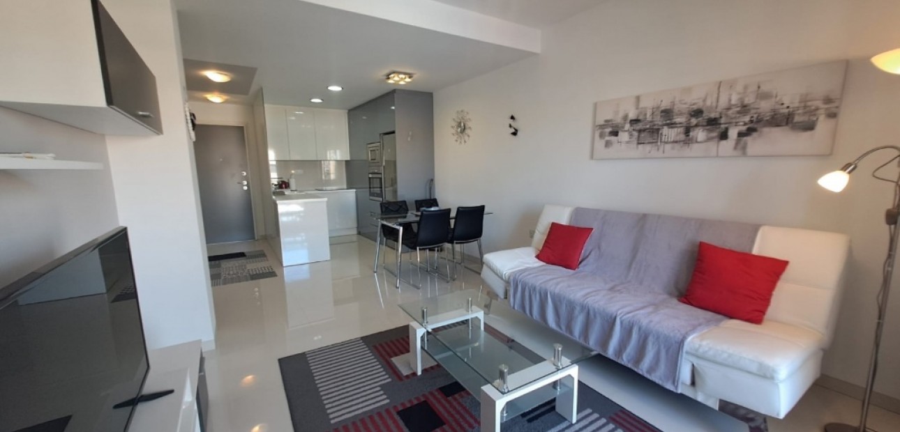 Venta - Apartamento / piso -
Mil Palmeras