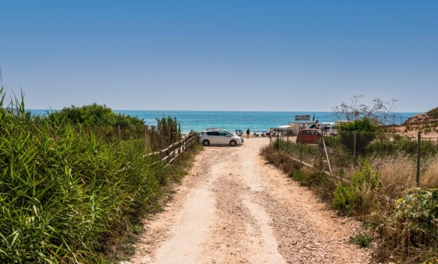 Venta - Apartamento / piso -
Mil Palmeras