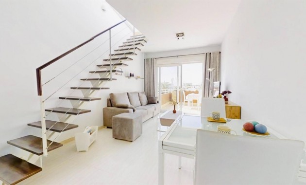 Sale - Apartment / flat -
Punta Prima