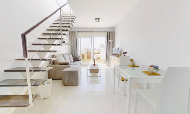 Sale - Apartment / flat -
Punta Prima