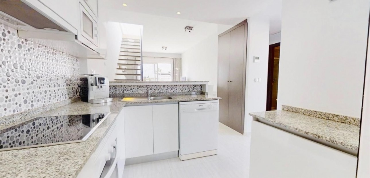 Sale - Apartment / flat -
Punta Prima