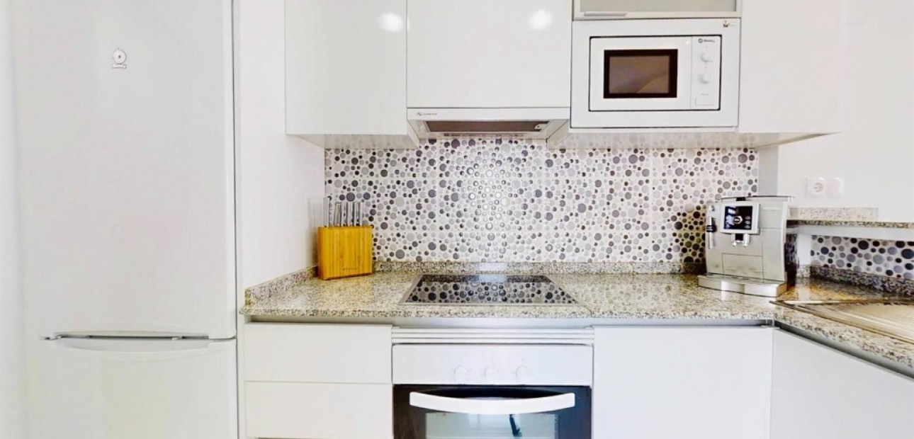 Sale - Apartment / flat -
Punta Prima