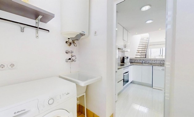 Sale - Apartment / flat -
Punta Prima