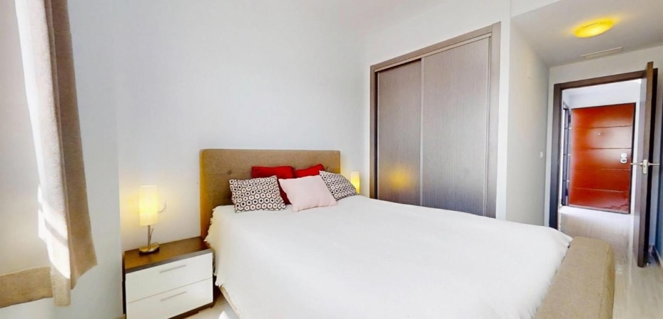 Sale - Apartment / flat -
Punta Prima