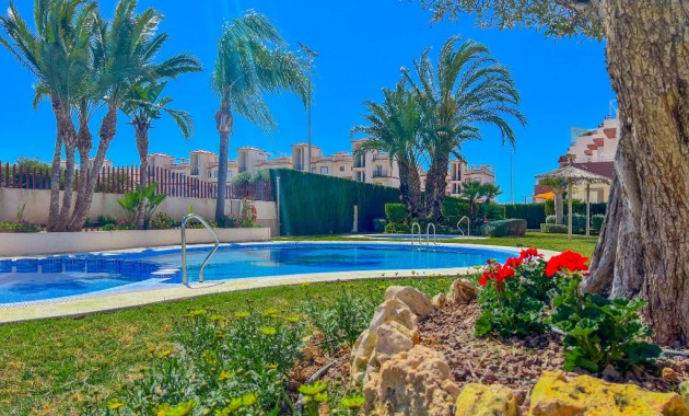 Sale - Apartment / flat -
Punta Prima