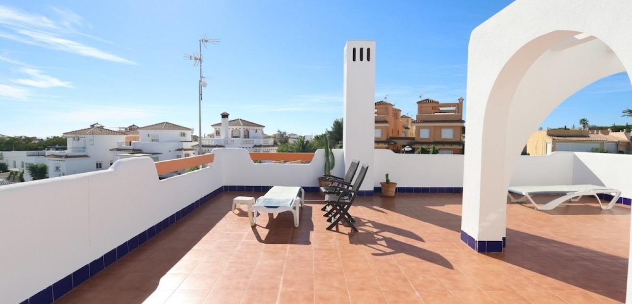 Venta - Adosado -
Orihuela Costa - Lomas de Campoamor