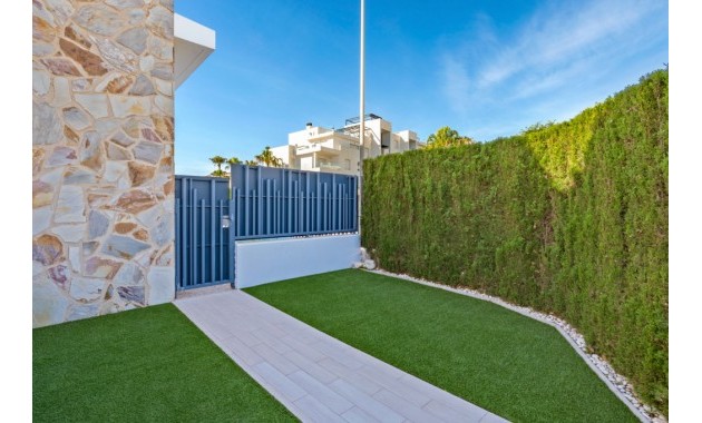 Venta - Adosado -
Punta Prima