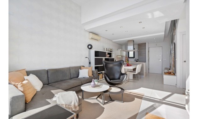 Venta - Adosado -
Punta Prima