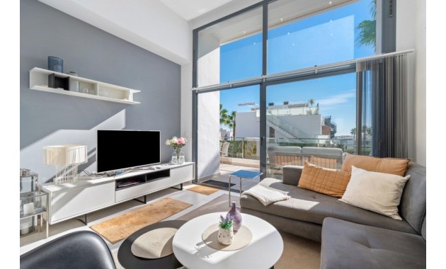 Venta - Adosado -
Punta Prima