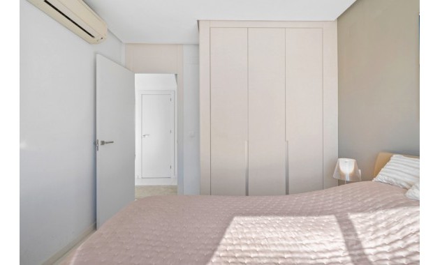 Venta - Adosado -
Punta Prima