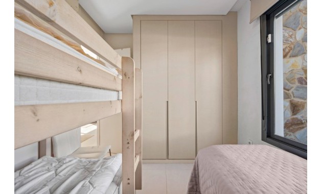 Venta - Adosado -
Punta Prima