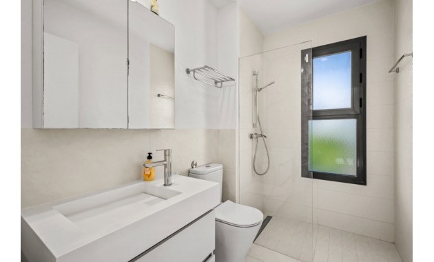 Venta - Adosado -
Punta Prima