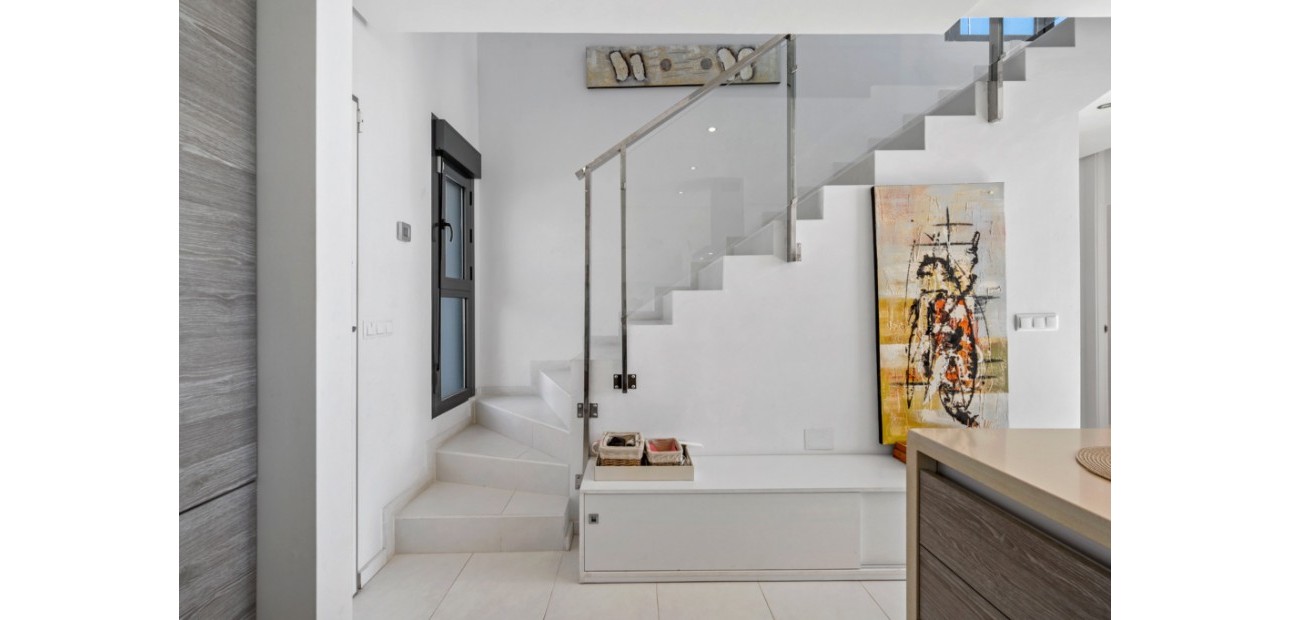 Venta - Adosado -
Punta Prima