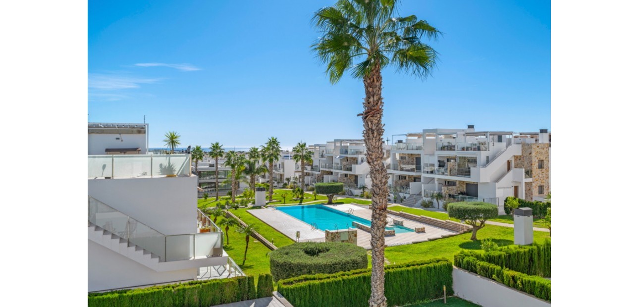 Venta - Adosado -
Punta Prima