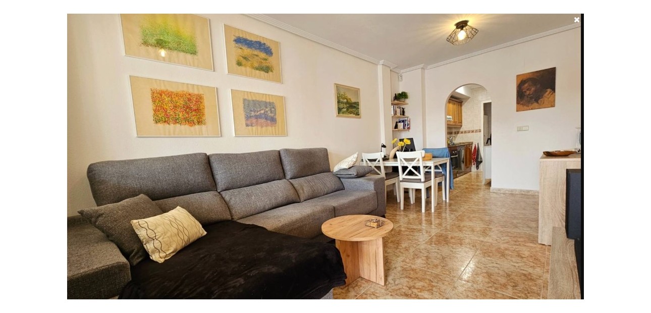 Sale - Apartment / flat -
Punta Prima