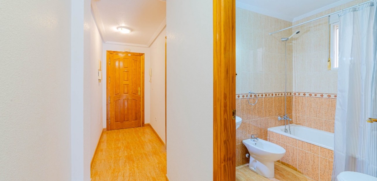 Herverkoop - Appartement / flat -
Orihuela Costa - Playa Flamenca