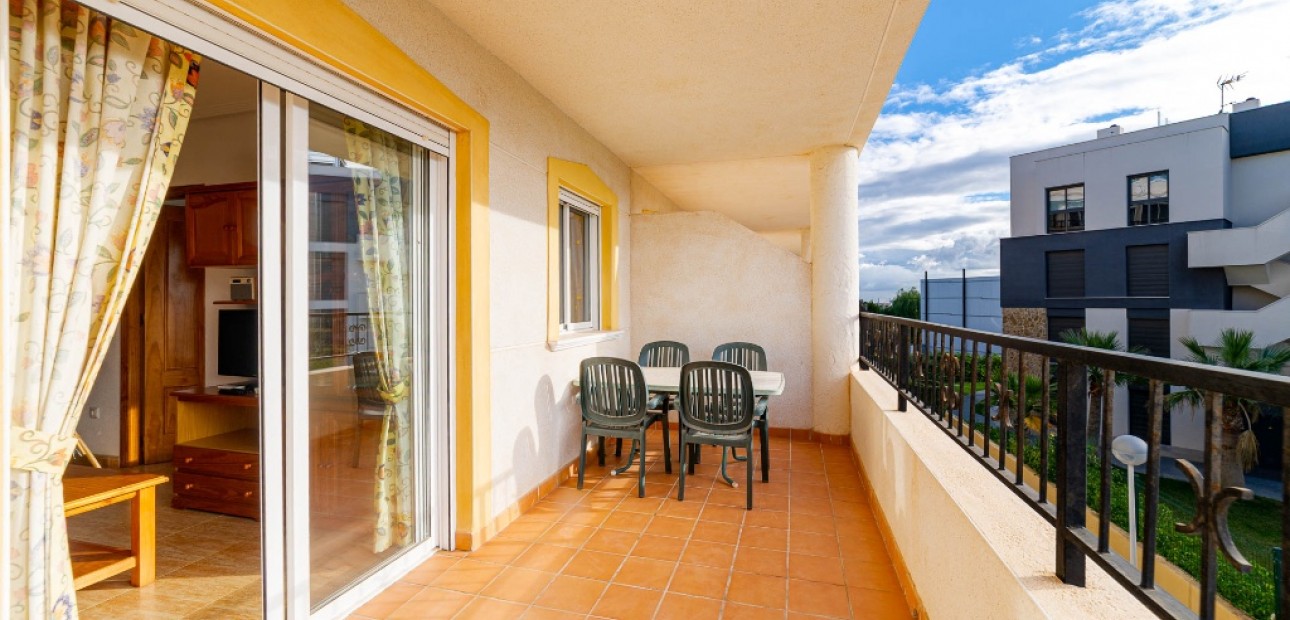 Herverkoop - Appartement / flat -
Orihuela Costa - Playa Flamenca