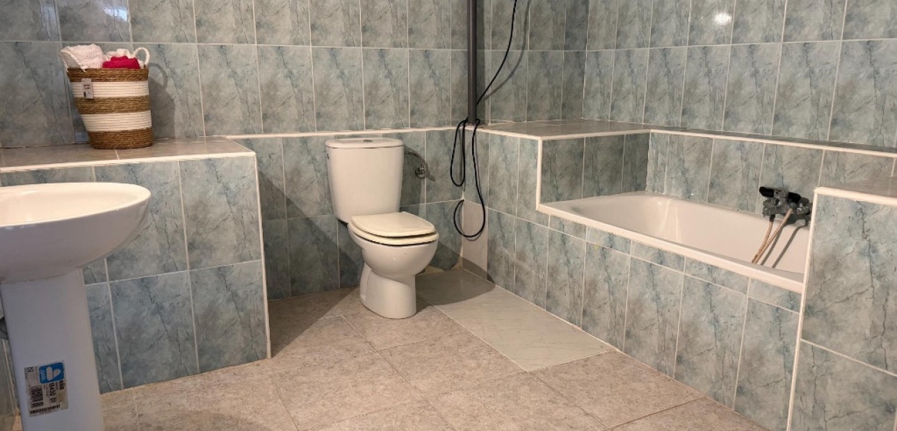 Venta - Apartamento / piso -
Punta Prima