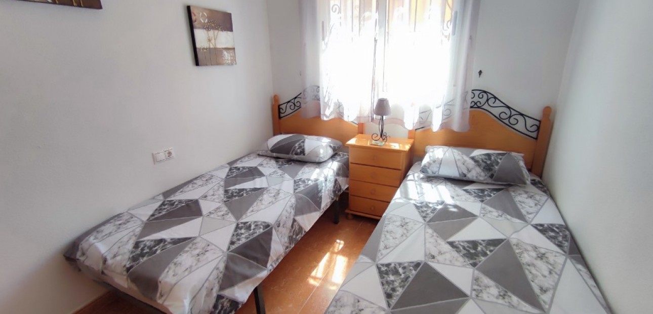 Herverkoop - Herenhuis -
Orihuela Costa - Dream Hills