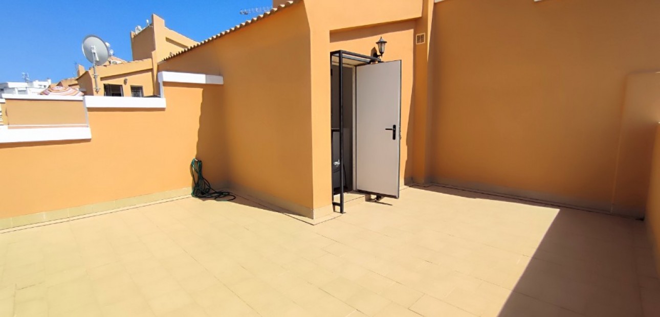 Herverkoop - Herenhuis -
Orihuela Costa - Dream Hills