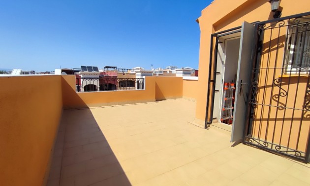 Herverkoop - Herenhuis -
Orihuela Costa - Dream Hills