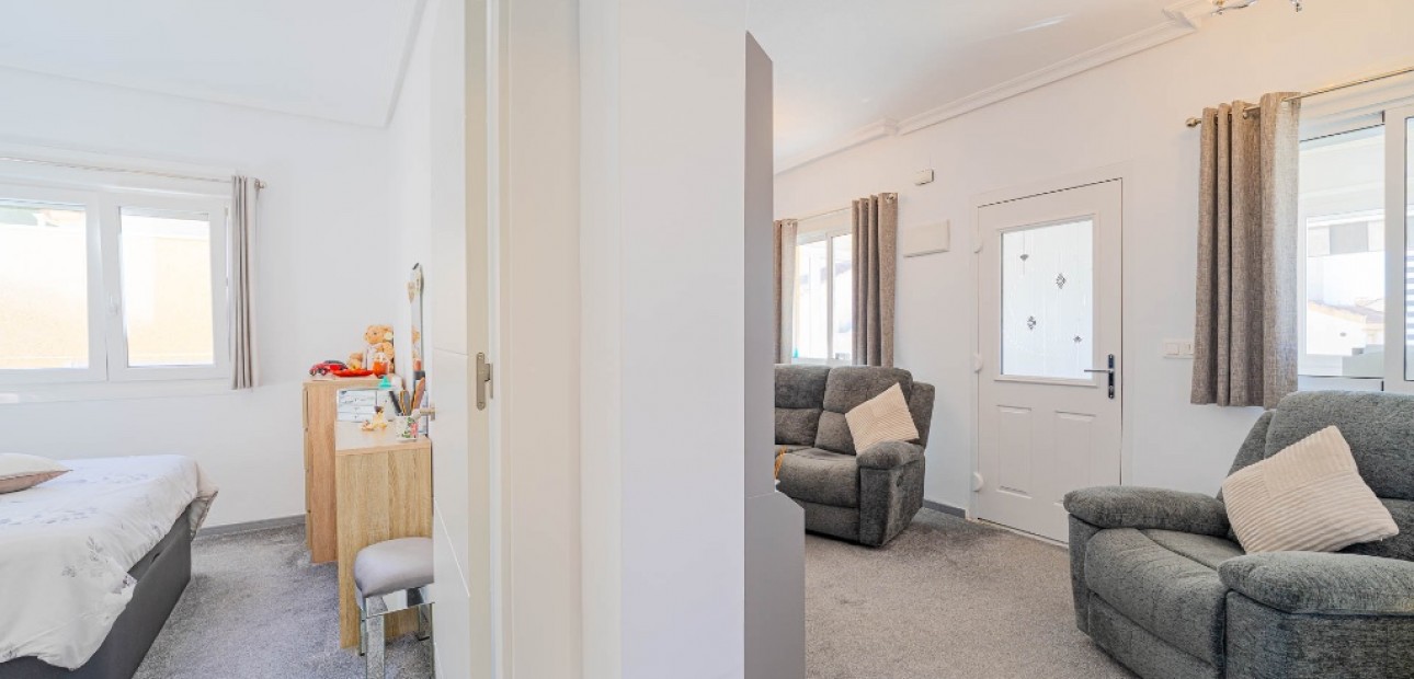 Venta - Villa -
Orihuela Costa - Los Altos