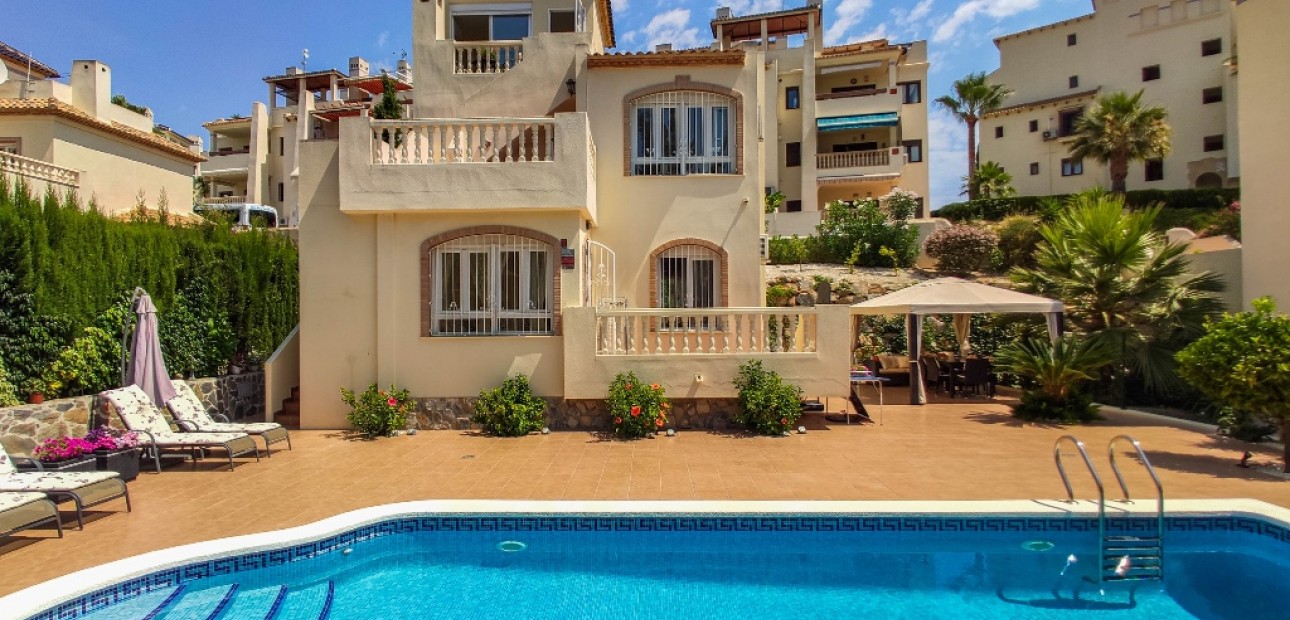 Sale - Villa -
Las Ramblas