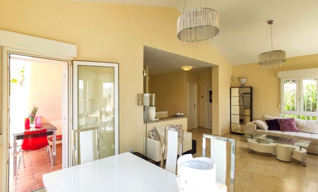 Sale - Villa -
Las Ramblas