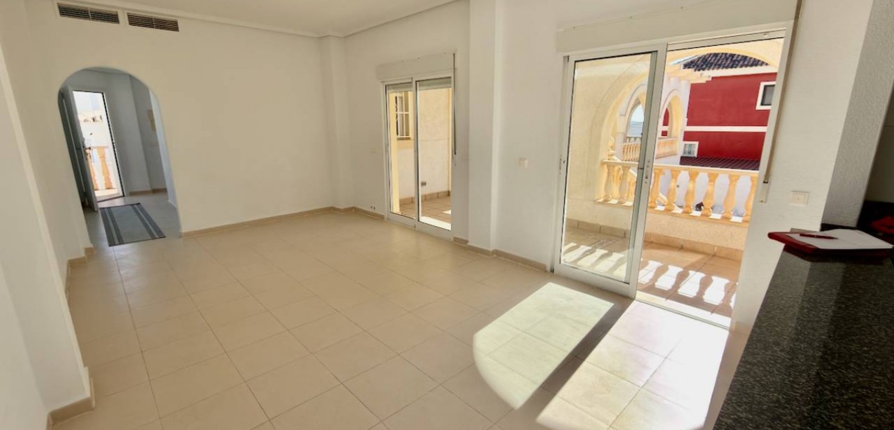 Sale - Villa -
Ciudad Quesada