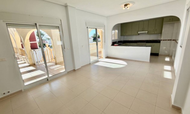 Sale - Villa -
Ciudad Quesada