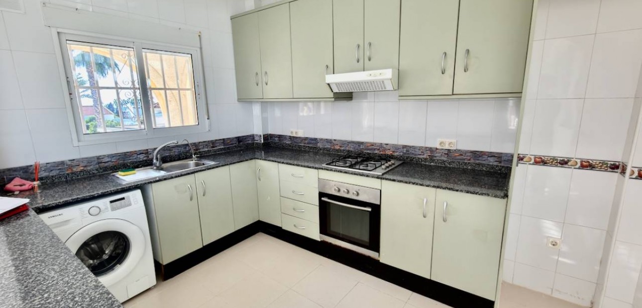 Sale - Villa -
Ciudad Quesada