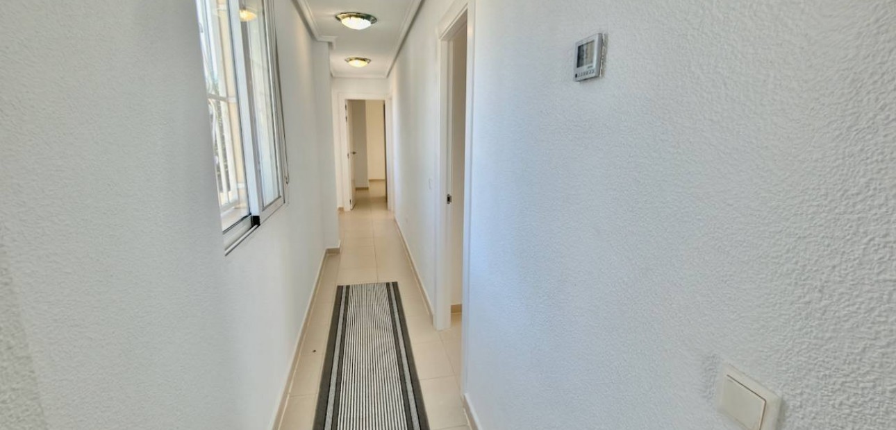 Sale - Villa -
Ciudad Quesada