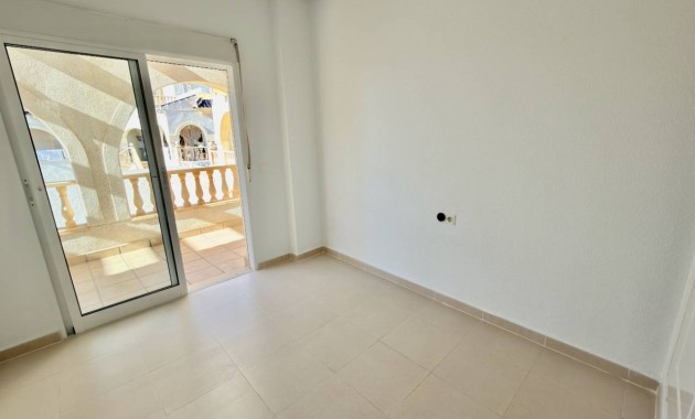 Sale - Villa -
Ciudad Quesada