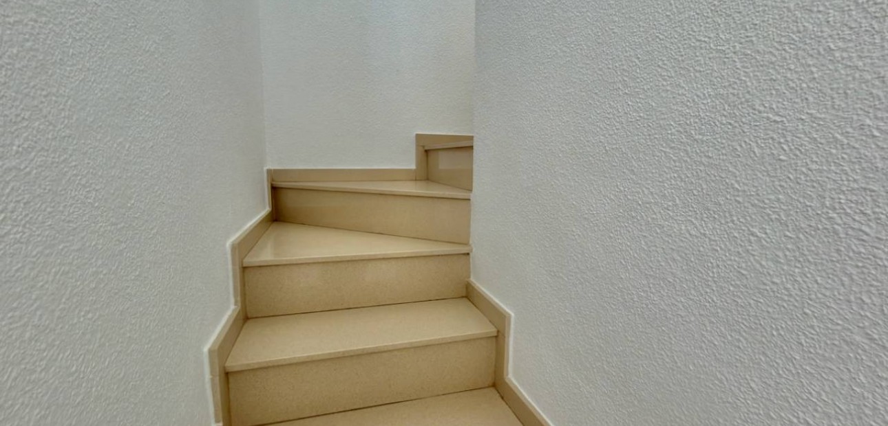 Sale - Villa -
Ciudad Quesada